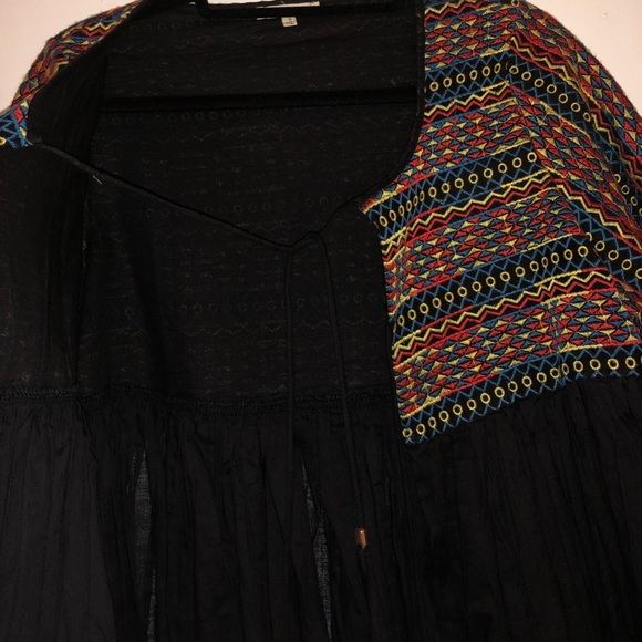 Cute detailed embroidered jacket - Picture 2 of 4